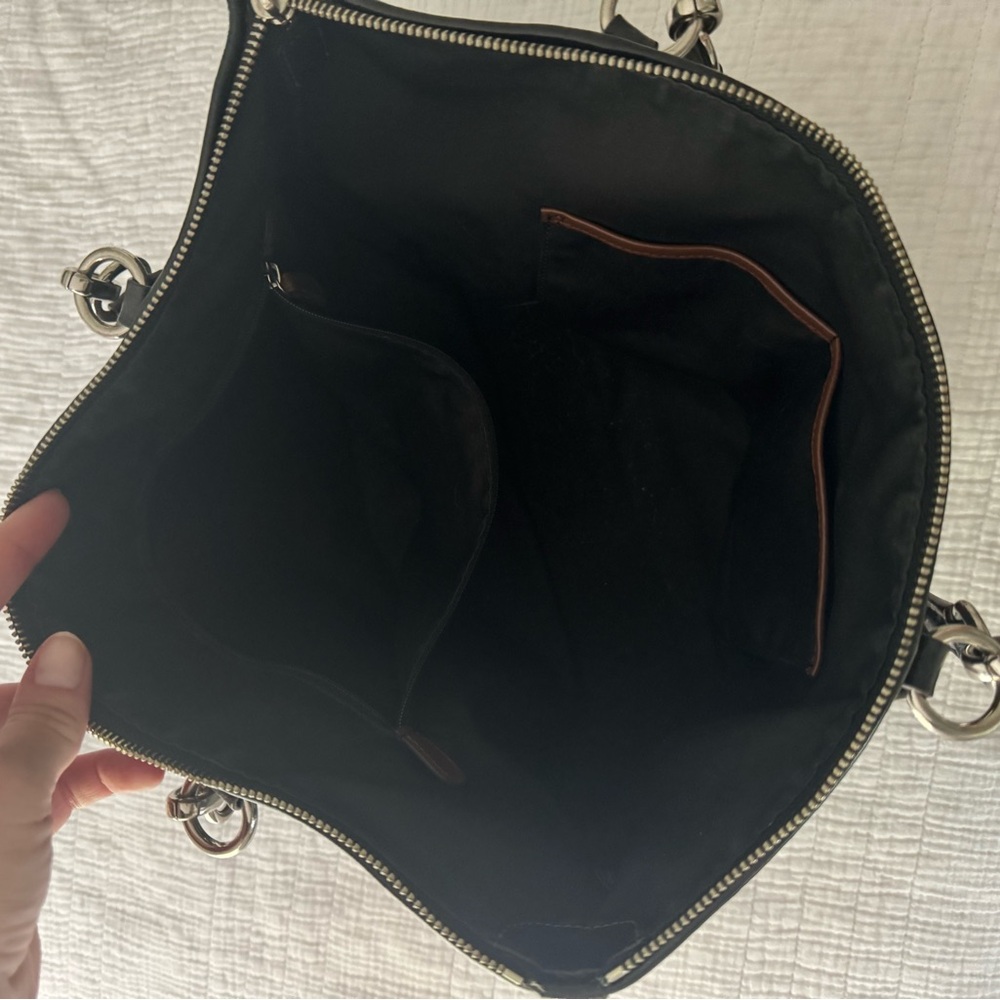 Coach Handbag - Picture 2 of 4